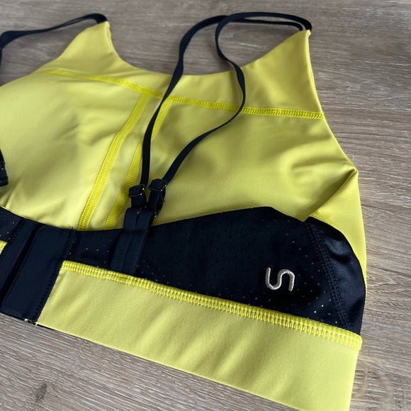 NWT Urban Savage Mccarren Sports Bra in Citrus & Black Size M - Picture 5 of 8